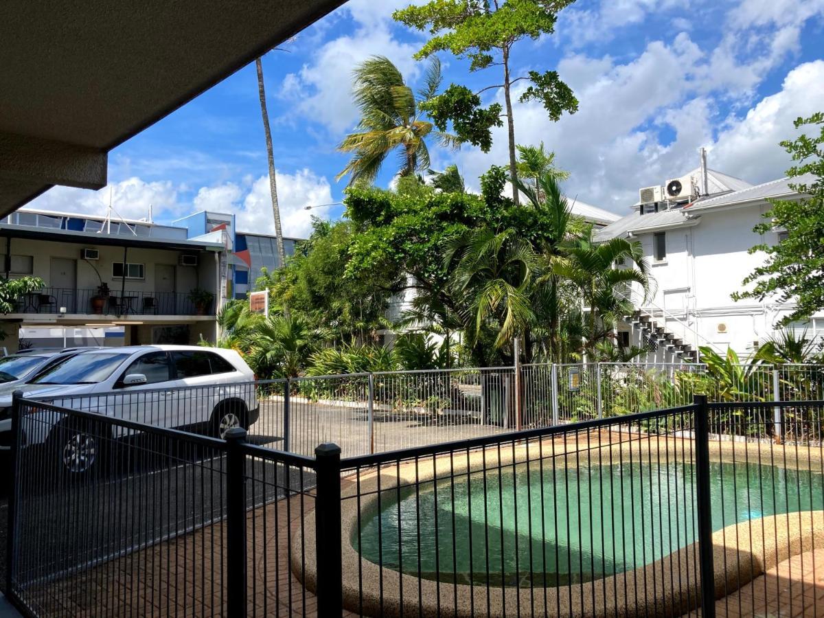 Cairns City Motel Экстерьер фото